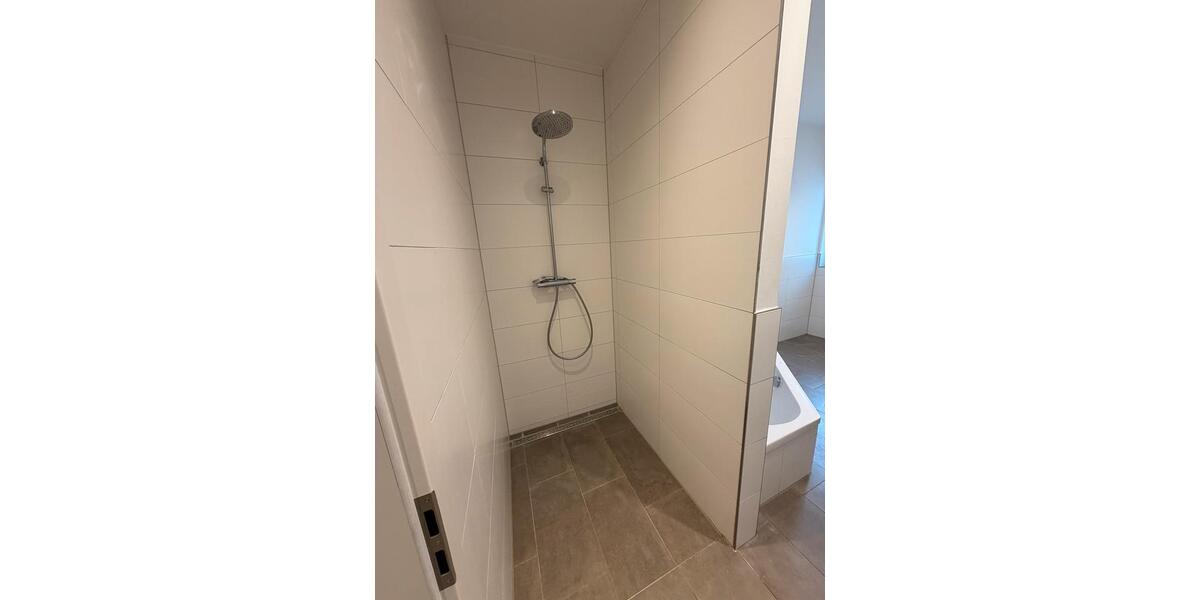 Etagenwohnung Friedland - 4 Zimmer, 107 m&sup2;, 1.280&euro; | Angebot:23831303