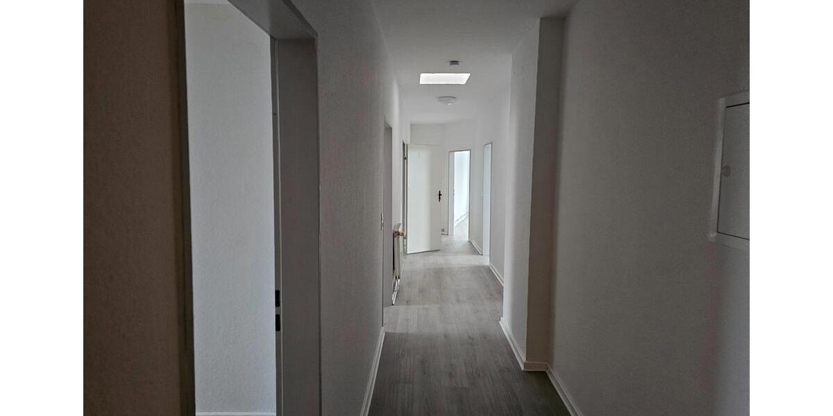 Etagenwohnung Wilhelmshaven - 3 Zimmer, 68 m&sup2;, 476&euro; | Angebot:26634299