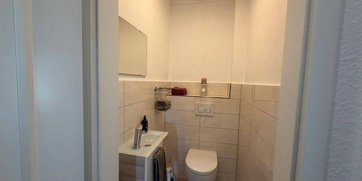 Etagenwohnung Bad Salzuflen Innenstadt - 4 Zimmer, 125 m&sup2;, 950&euro; | Angebot:26205741