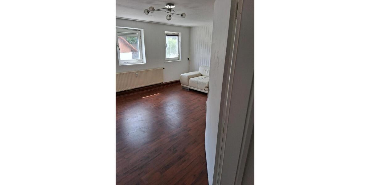 Hochparterre Balingen - 3 Zimmer, 85 m&sup2;, 750&euro; | Angebot:26424781