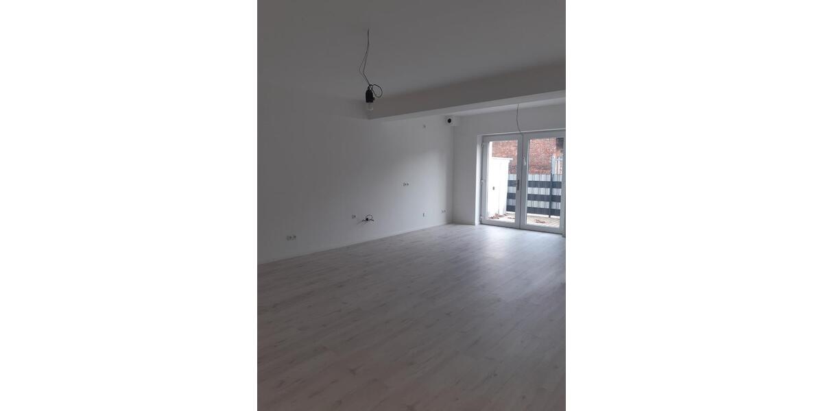 Erdgeschoßwohnung Edemissen - 3 Zimmer, 80 m&sup2;, 750&euro; | Angebot:25989977