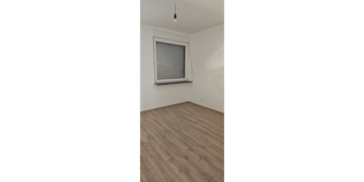 Etagenwohnung Pirmasens - 3 Zimmer, 95 m&sup2;, 700&euro; | Angebot:25056599