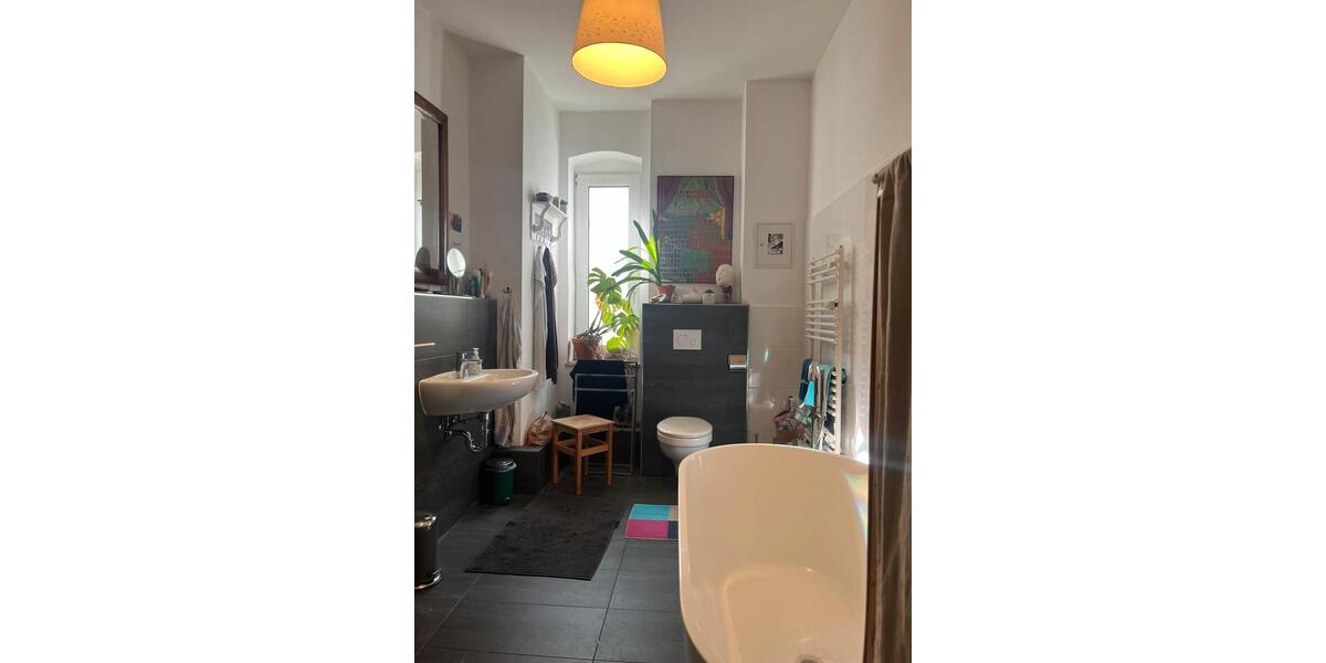 Wohnen auf Zeit Halle (Saale) Damaschkestraße - 1 Zimmer, 19 m&sup2;, 325&euro; | Angebot:26039737