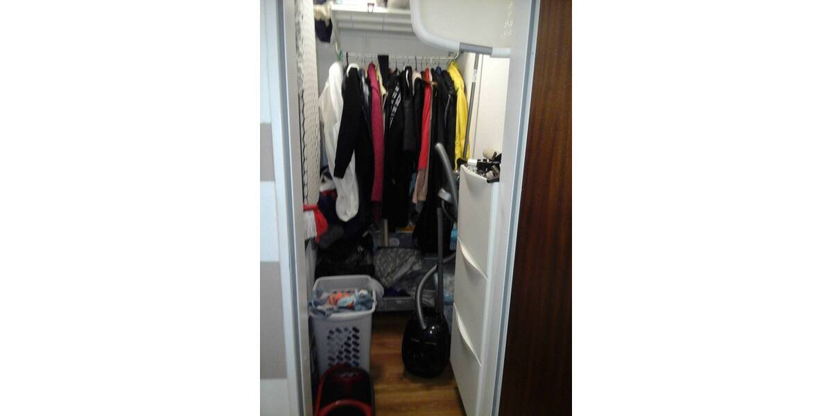 Etagenwohnung Glinde - 4 Zimmer, 95 m&sup2;, 1.295&euro; | Angebot:23063910