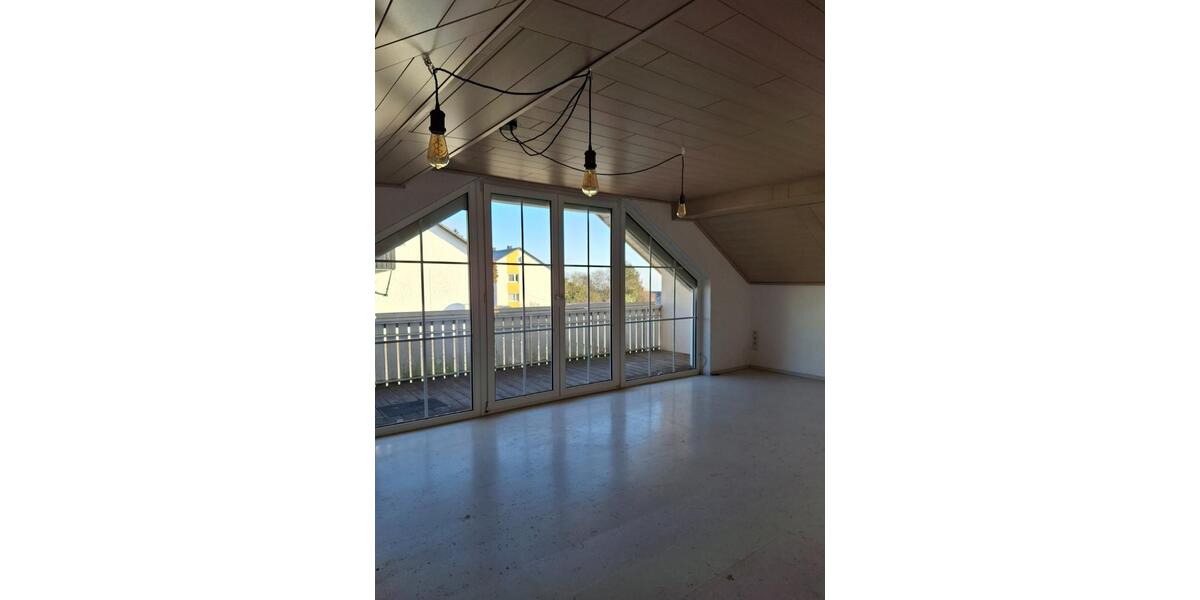 Dachgeschosswohnung 66 m² 2 ZKB, in Keilberg AB SOFORT 2 zimmer