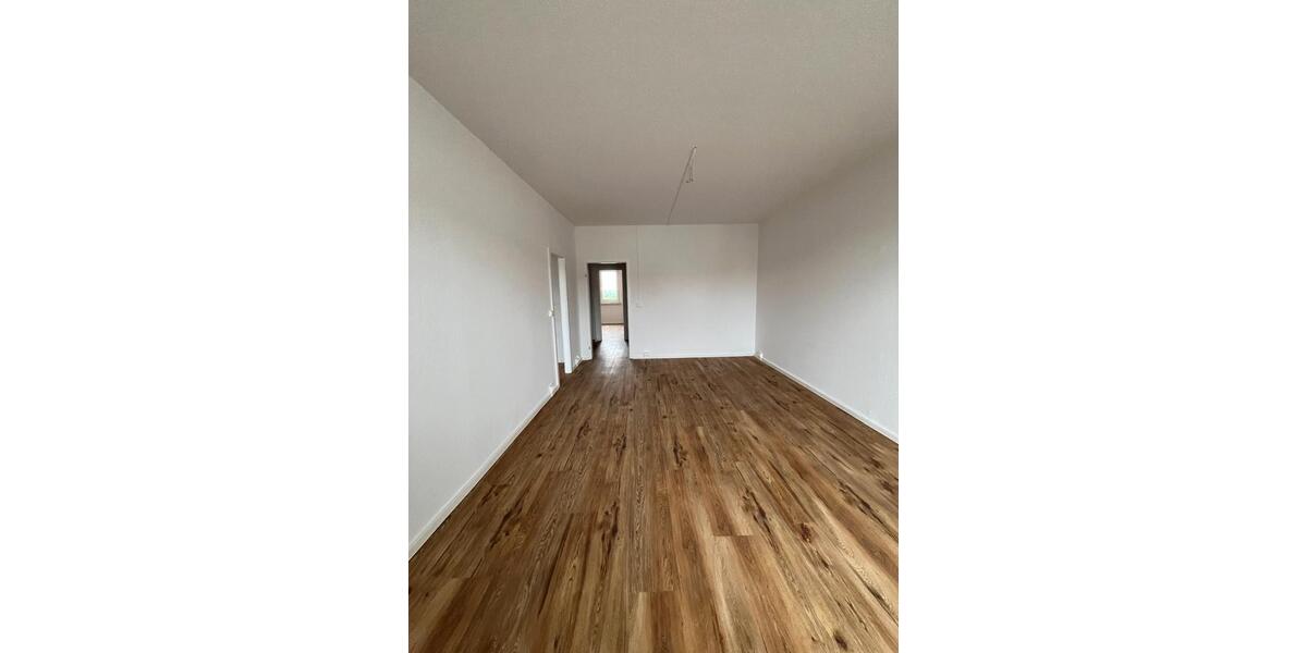 Etagenwohnung Tangermünde - 2 Zimmer, 56 m&sup2;, 392&euro; | Angebot:26490814