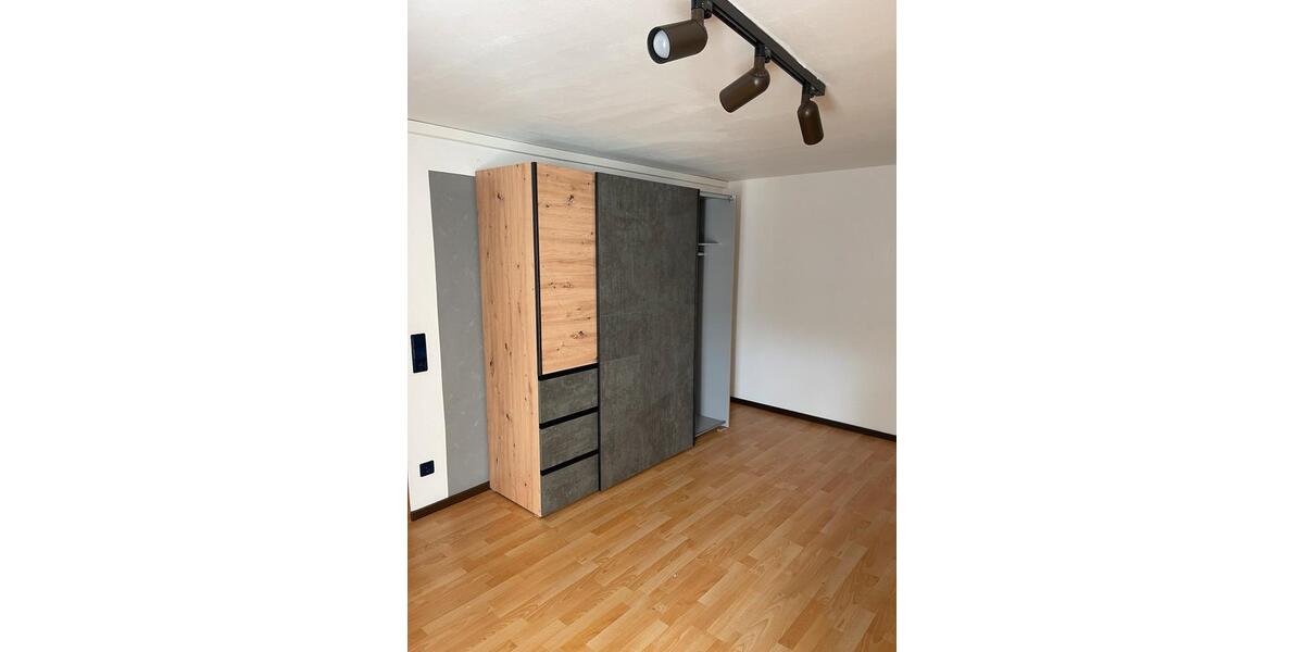 Etagenwohnung Lüdenscheid - 2 Zimmer, 70 m&sup2;, 640&euro; | Angebot:26103016