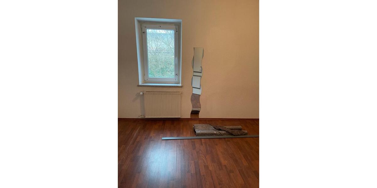 Dachgeschoßwohnung Sulzbach (Saar) - 2 Zimmer, 65 m&sup2;, 700&euro; | Angebot:24454430