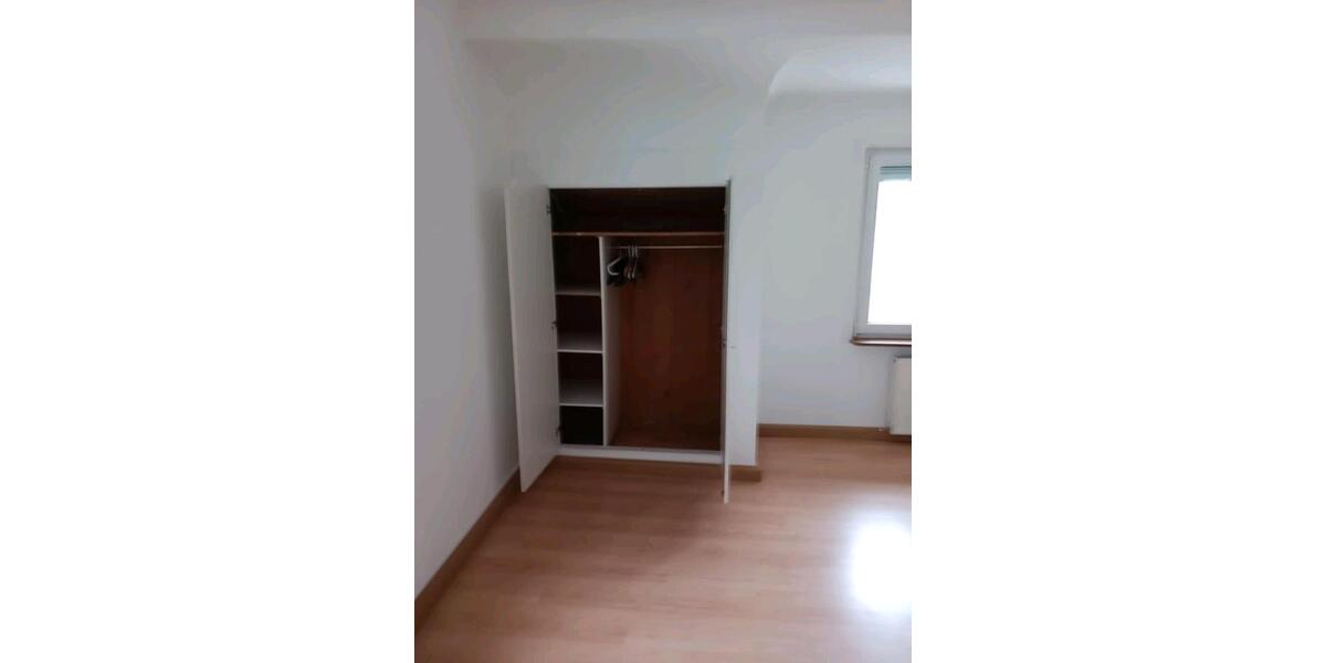 Dachgeschoßwohnung Horb am Neckar - 4 Zimmer, 136 m&sup2;, 950&euro; | Angebot:25168042