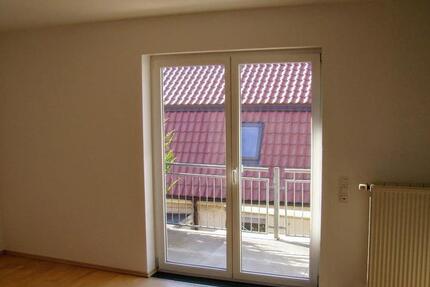 WG-Zimmer in 2er WG (möbliert o. unmöbliert) mitten in Friedberg 18 zimmer