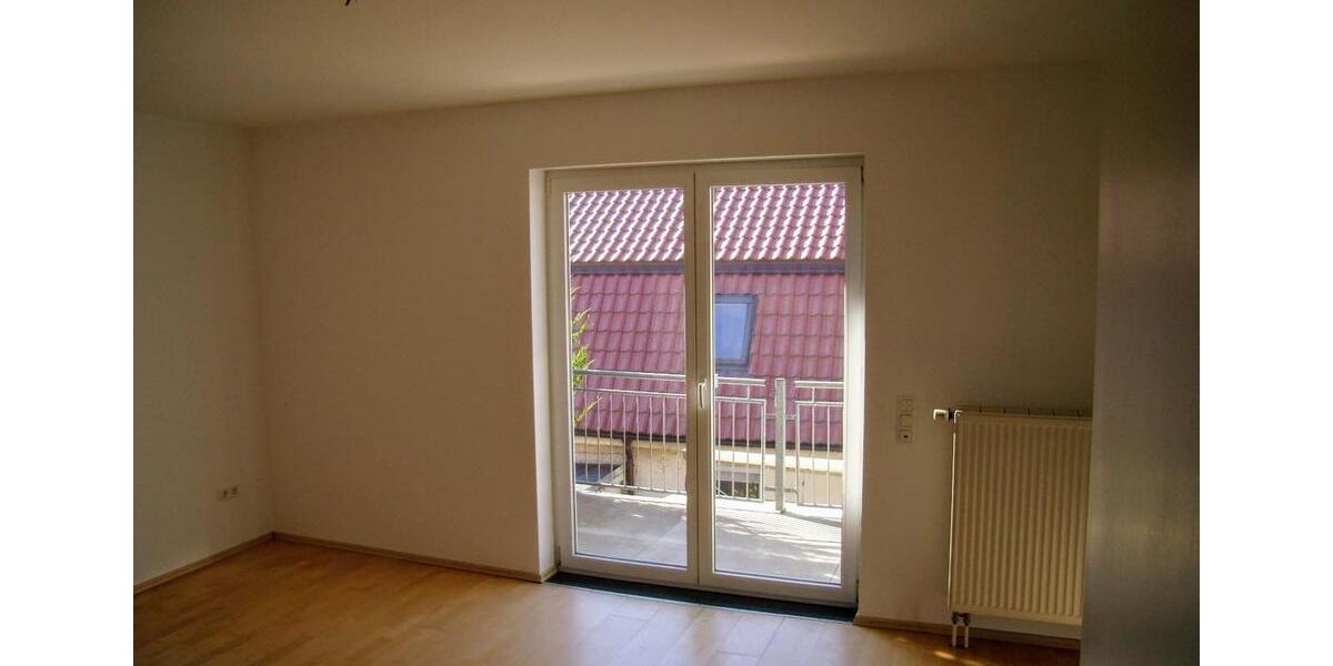 WG-Zimmer in 2er WG (möbliert o. unmöbliert) mitten in Friedberg 18 zimmer