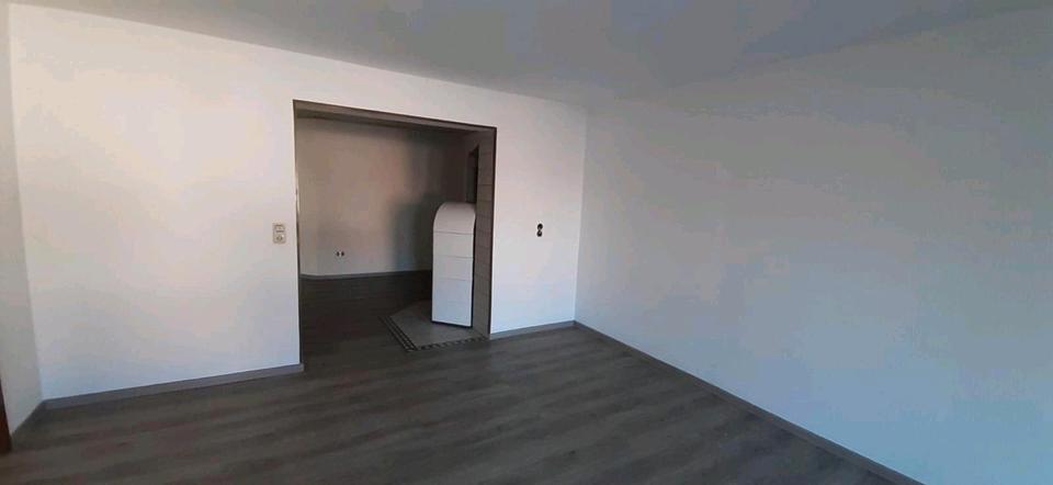Erdgeschoßwohnung Schlüchtern - 3 Zimmer, 95 m&sup2;, 1.100&euro; | Angebot:24899286