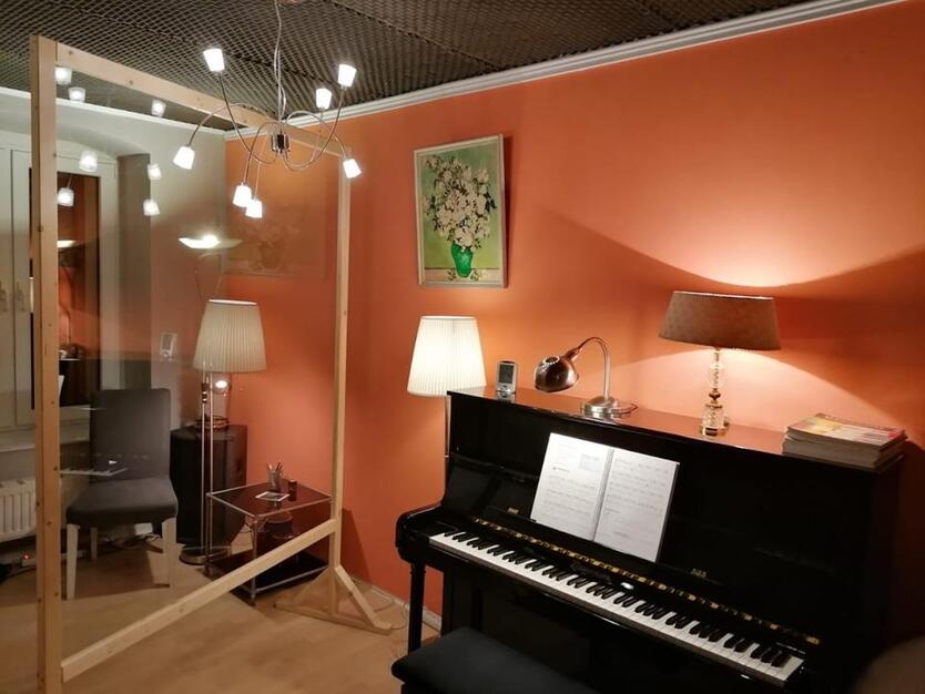 Proberäume Rehearsal Room für EinzelmusikerInnen Innenstadt
