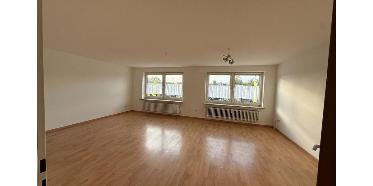 Etagenwohnung Kellinghusen - 4 Zimmer, 120 m&sup2;, 880&euro; | Angebot:24878266