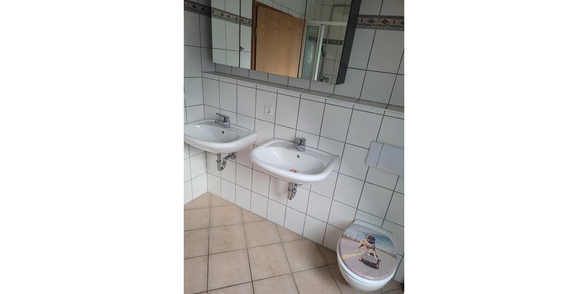 Dachgeschoßwohnung Iphofen - 3 Zimmer, 82 m&sup2;, 800&euro; | Angebot:26612632