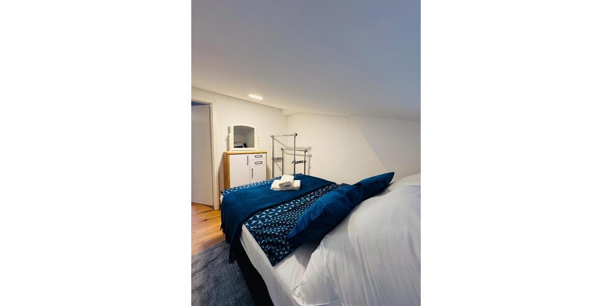 Dachgeschoßwohnung Anklam - 3 Zimmer, 70 m&sup2;, 1.250&euro; | Angebot:26449229