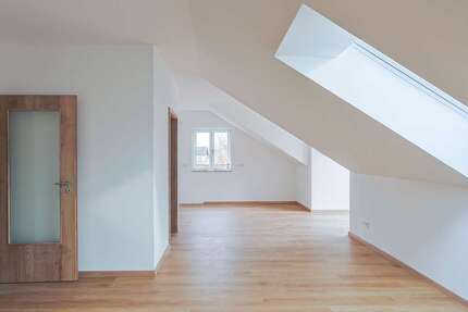 Wohnung Großmehring - 3 Zimmer, 77 m&sup2;, 1.070&euro; | Angebot:26067455