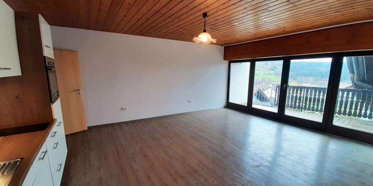 Etagenwohnung Frauenau Dörfl - 2 Zimmer, 60 m&sup2;, 500&euro; | Angebot:25657317
