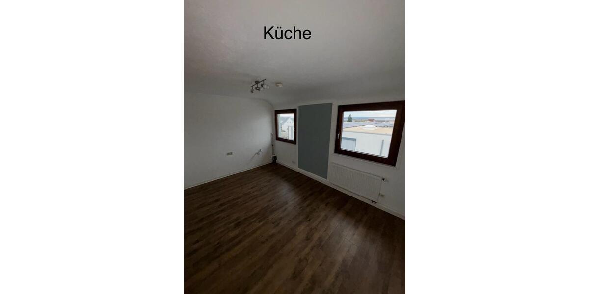 Dachgeschoßwohnung Bissingen an der Teck - 4 Zimmer, 66 m&sup2;, 850&euro; | Angebot:26084830