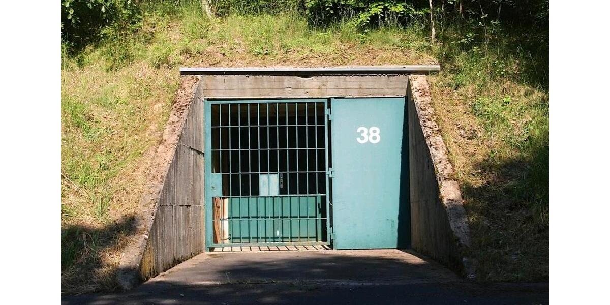 Lagerbunker 150m² zimmer