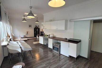 Stilvolle Wohnung in attraktiver Lage zimmer