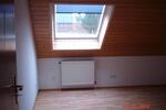 Dachgeschoßwohnung Steinwenden - 3 Zimmer, 90 m&sup2;, 700&euro; | Angebot:24711466