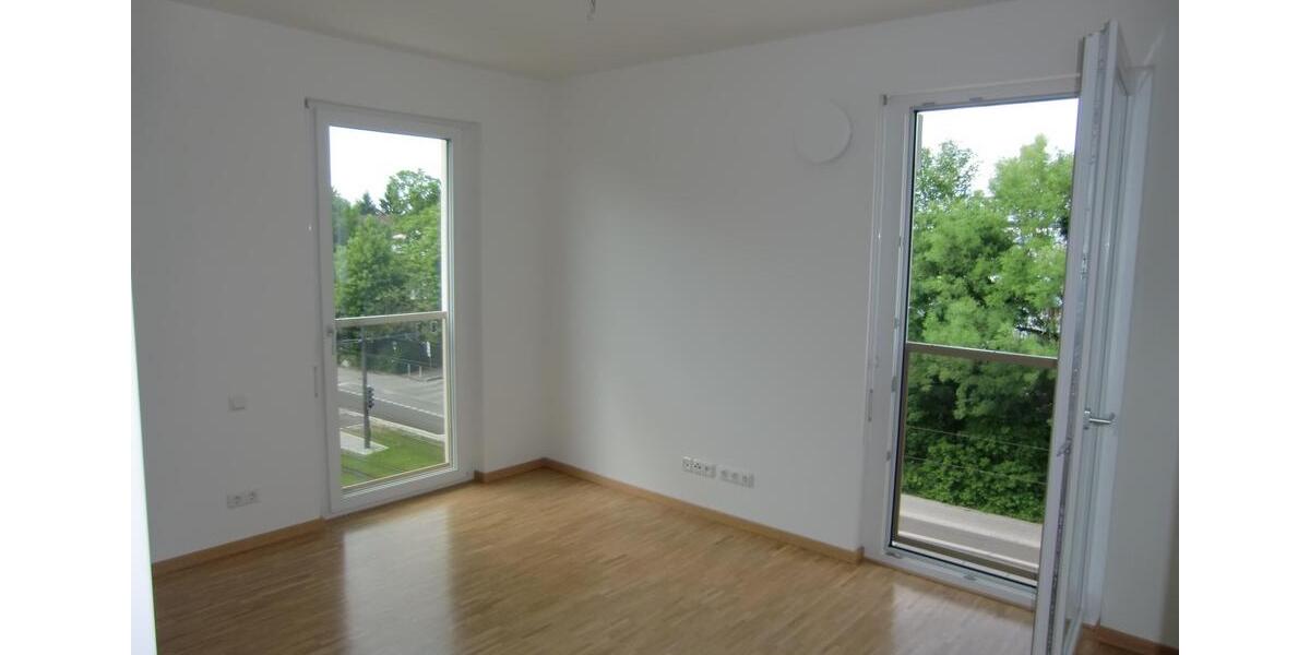 Etagenwohnung München Bogenhausen - 4 Zimmer, 113 m&sup2;, 2.600&euro; | Angebot:24845038