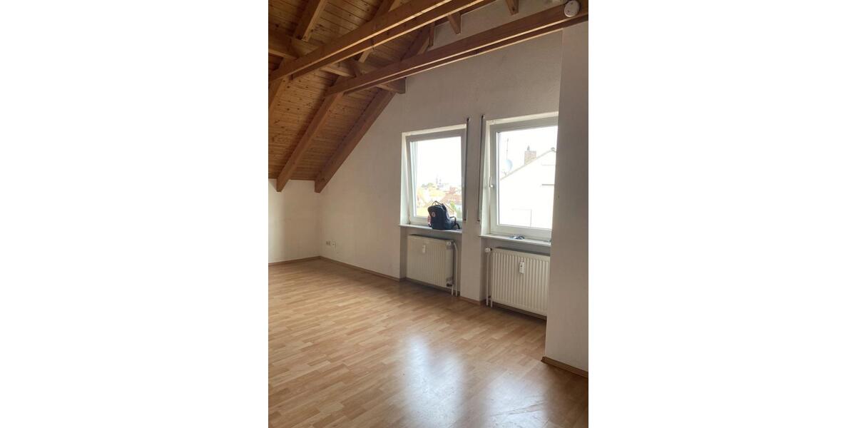 Dachgeschoßwohnung Groß-Umstadt Umstadt - 2 Zimmer, 53 m&sup2;, 650&euro; | Angebot:26578070