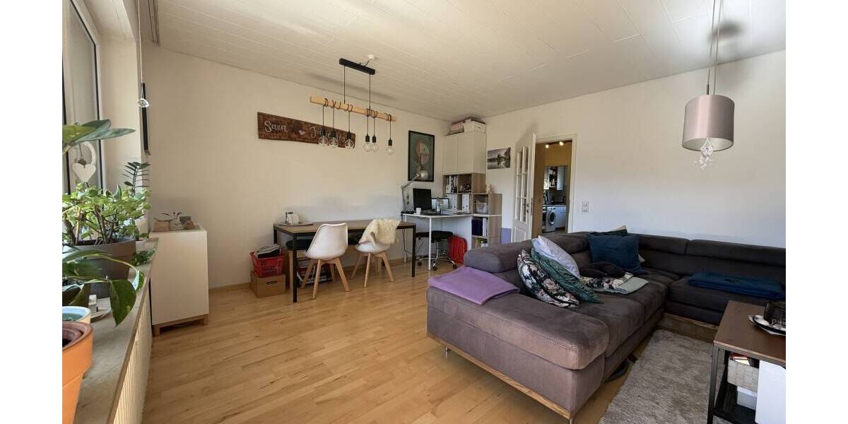 Etagenwohnung Buckenhof - 2 Zimmer, 66 m&sup2;, 840&euro; | Angebot:26127824