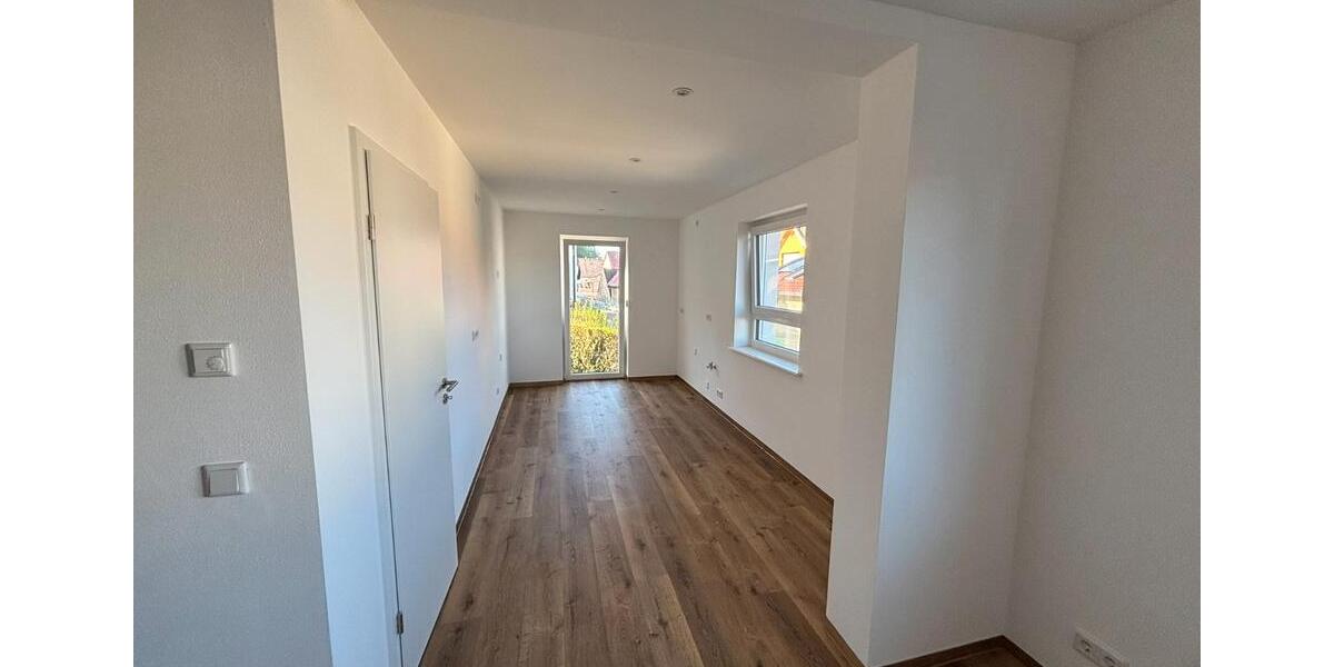 Erdgeschoßwohnung Bamberg Am Bruderwald - 4 Zimmer, 96 m&sup2;, 1.364&euro; | Angebot:26703599