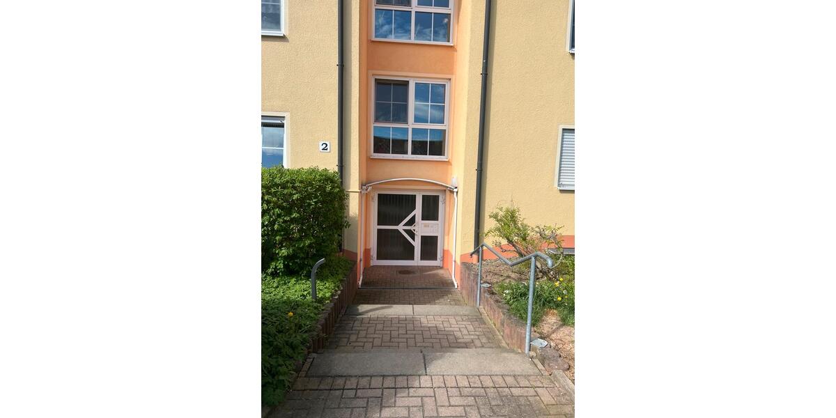 Etagenwohnung Rudolstadt - 2 Zimmer, 42 m&sup2;, 465&euro; | Angebot:26475997