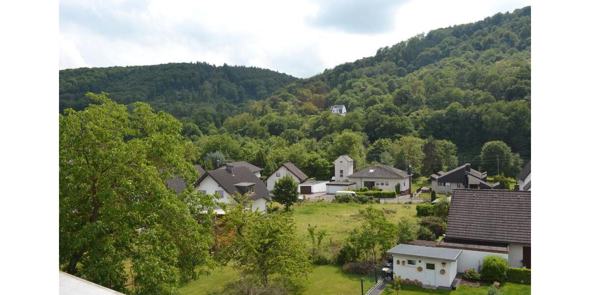 Dachgeschoßwohnung Andernach - 3 Zimmer, 108 m&sup2;, 1.130&euro; | Angebot:26576182