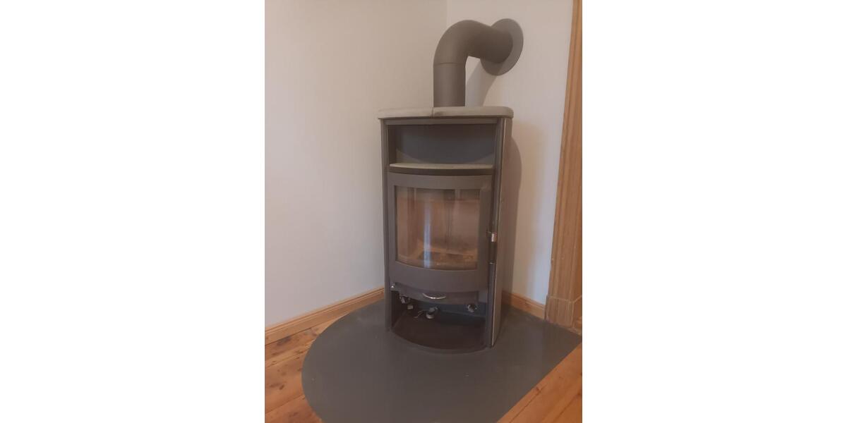 Hochparterre Luckenwalde - 5 Zimmer, 150 m&sup2;, 1.200&euro; | Angebot:26035070