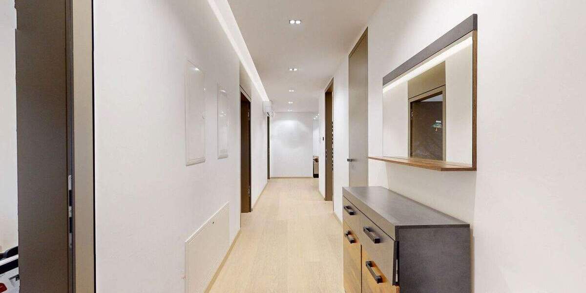 Etagenwohnung Frankfurt am Main Gallus - 4 Zimmer, 130 m&sup2;, 2.460&euro; | Angebot:25663763