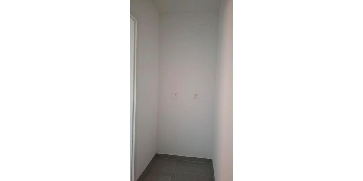 Doppelhaushälfte Hambühren - 3 Zimmer, 114 m&sup2;, 1.400&euro; | Angebot:21683298