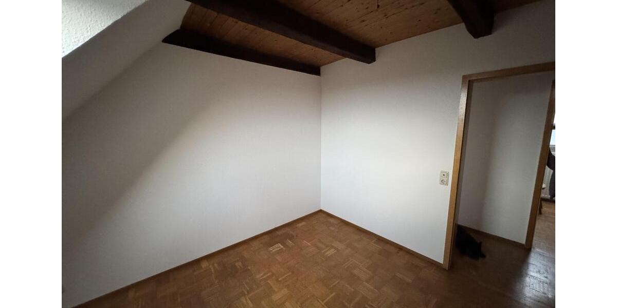 Etagenwohnung Lüdersdorf - 3 Zimmer, 82 m&sup2;, 760&euro; | Angebot:25592090
