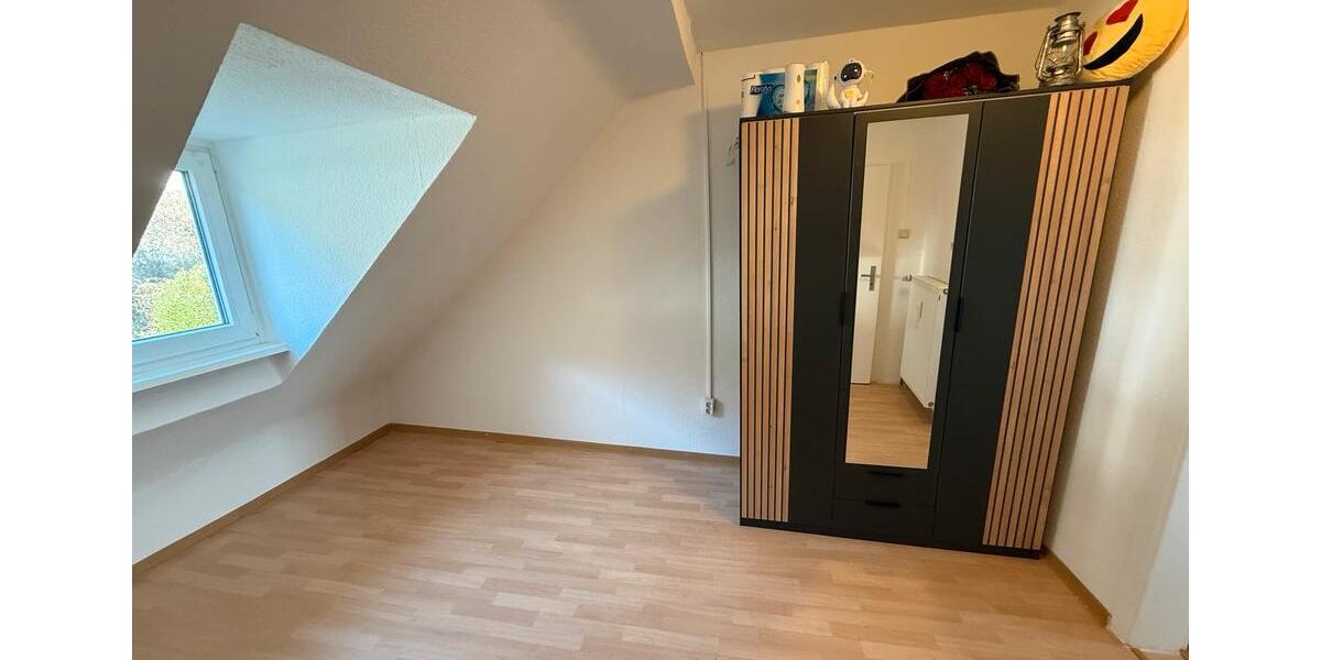 Dachgeschoßwohnung Trier West-Pallien - 4 Zimmer, 60 m&sup2;, 650&euro; | Angebot:25395383