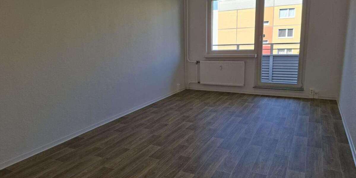 Etagenwohnung Magdeburg Neu Olvenstedt - 3 Zimmer, 70 m&sup2;, 412&euro; | Angebot:26889377