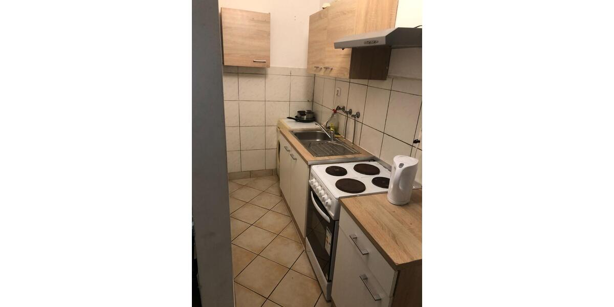 1 ZKB Wohnung im EG. mit ca. 30M2 liegt zentral in Hameln sofort 1 zimmer