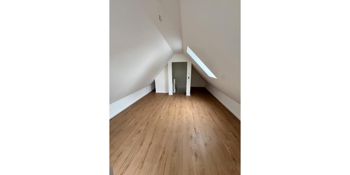 Doppelhaushälfte Großenaspe - 5 Zimmer, 140 m&sup2;, 1.750&euro; | Angebot:26648773