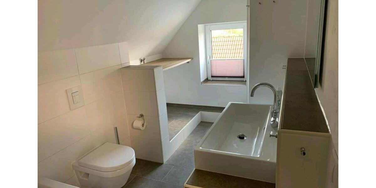 Wohnen auf Zeit Bordesholm - 3 Zimmer, 95 m&sup2;, 19&euro; | Angebot:10544361