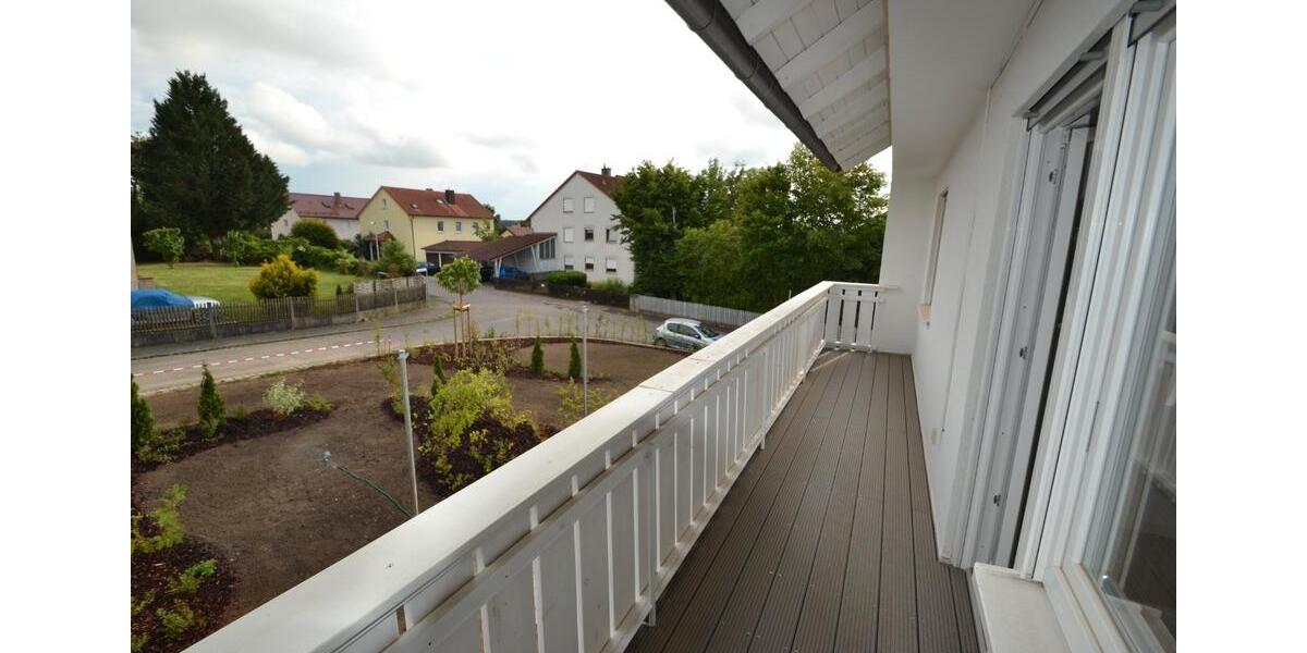 Etagenwohnung Uffenheim - 4.5 Zimmer, 93 m&sup2;, 733&euro; | Angebot:26522848