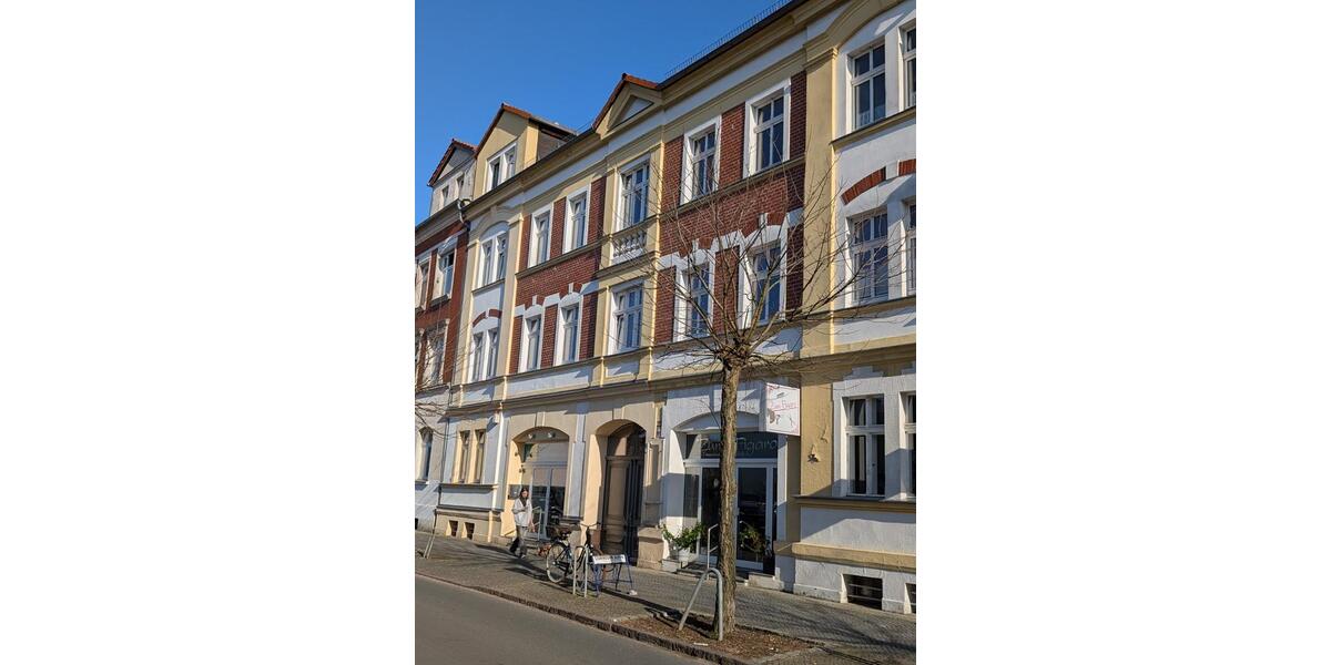 Etagenwohnung Rathenow - 2 Zimmer, 42 m&sup2;, 210&euro; | Angebot:25270207