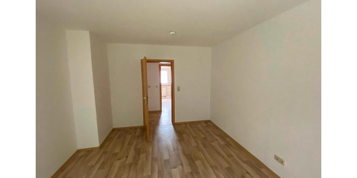Etagenwohnung Zella-Mehlis Mehlis - 3 Zimmer, 60 m&sup2;, 409&euro; | Angebot:25338148
