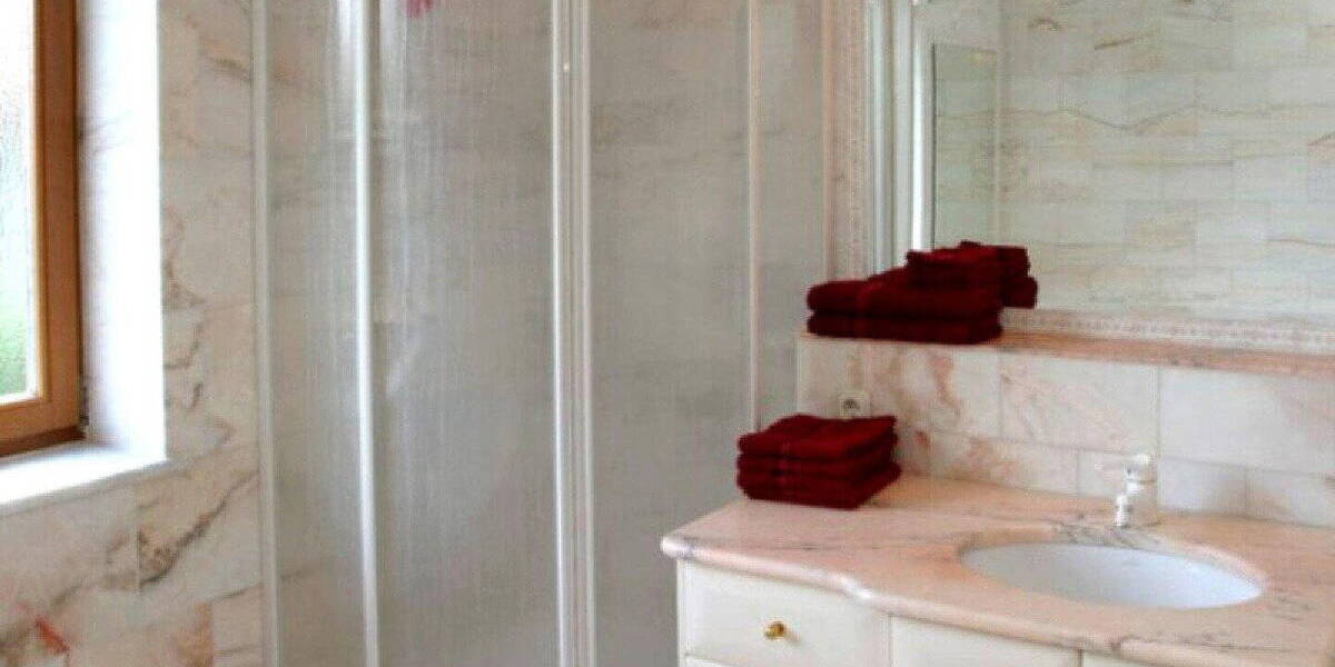 Etagenwohnung Zorneding bei München Zorneding - 2 Zimmer, 90 m&sup2;, 1.400&euro; | Angebot:26190428