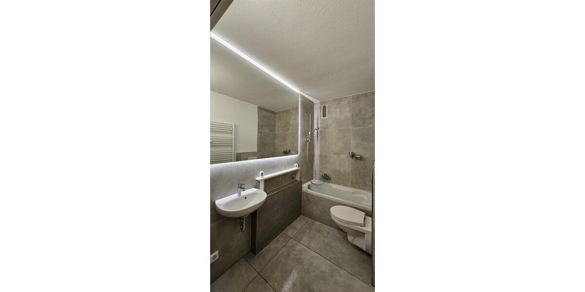 Etagenwohnung Oberursel (Taunus) - 2 Zimmer, 62 m&sup2;, 1.400&euro; | Angebot:25063898