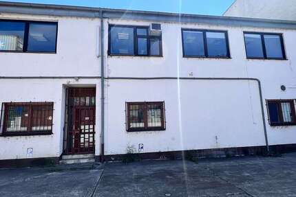 Halle in Mannheim 170 € 14.64 m² zimmer