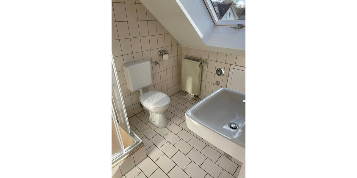 Dachgeschoßwohnung Aalen Dewangen - 1 Zimmer, 20 m&sup2;, 650&euro; | Angebot:24755076