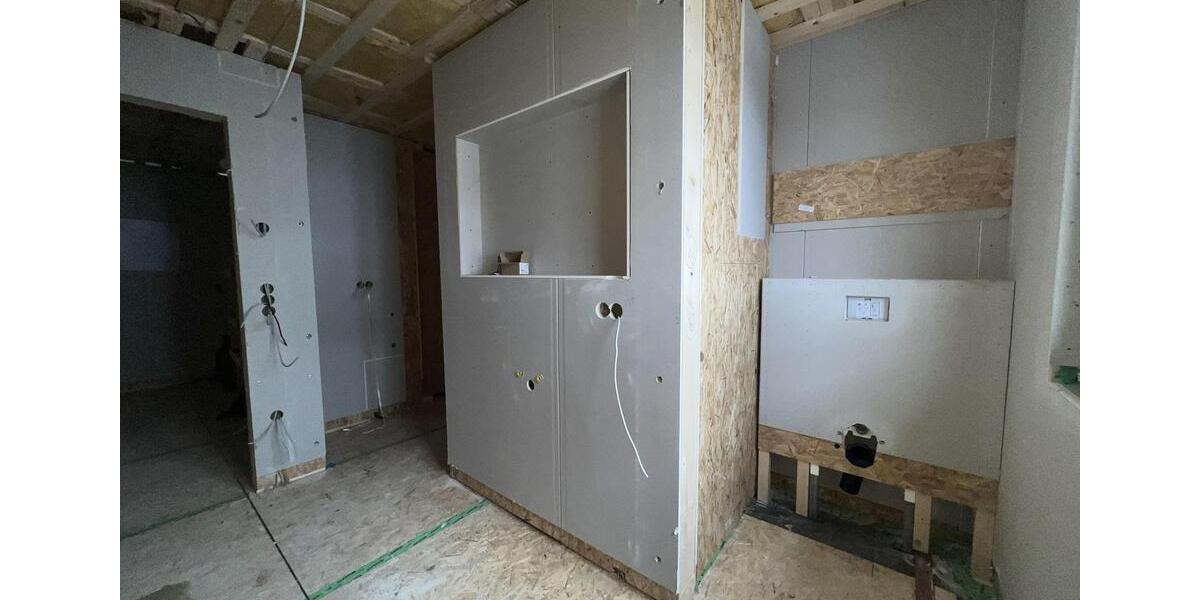 Exklusives Neubau-Reihenmittelhaus – Erstbezug in Kirchseeon vom Eigentümer 6 zimmer