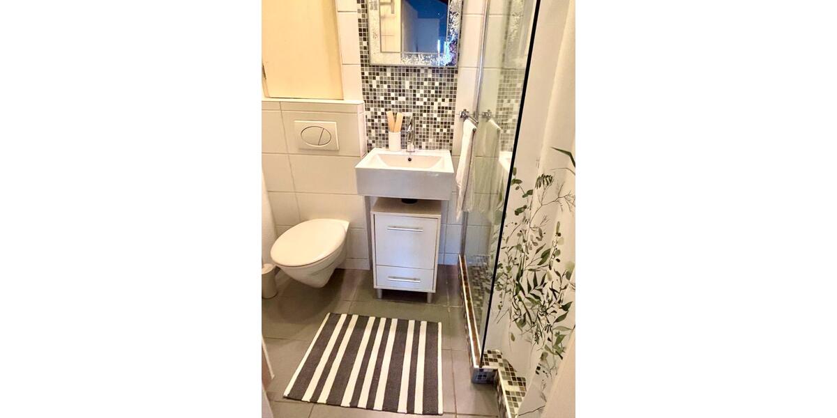 Wohnen auf Zeit Neuried - 3 Zimmer, 75 m&sup2;, 1.200&euro; | Angebot:25873298